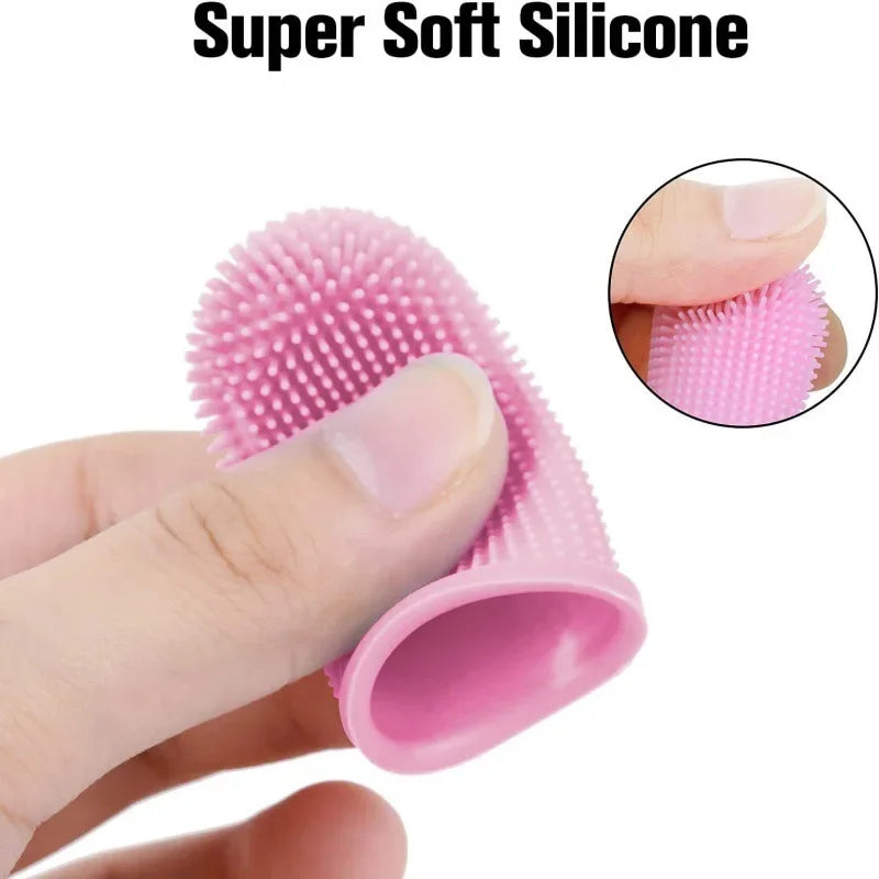 Elevate Your Pet's Dental Care with Our Ultra-Soft Silicone Finger Toothbrush for Dogs and Cats - Non-Toxic, Complete with Storage Case